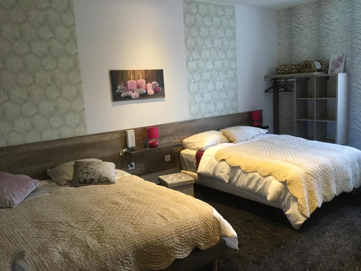 Hotel Le Kamelia Salles  Luaran gambar