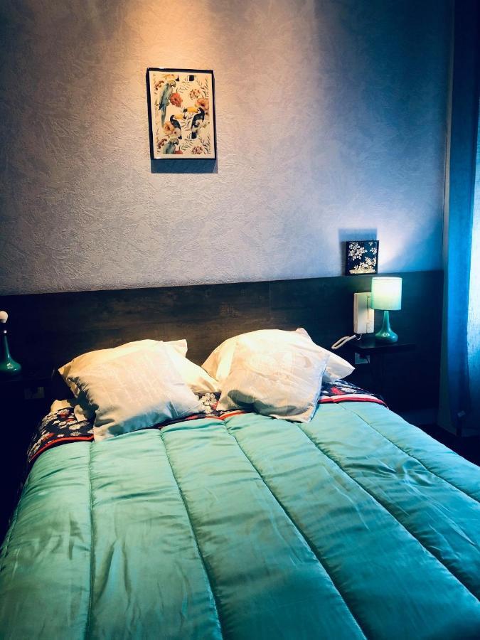 Hotel Le Kamelia Salles  Luaran gambar